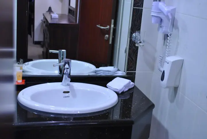 Амман: Larsa Hotel