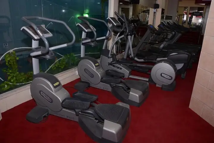 carousel image 4