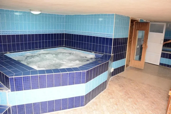 Амман: Arena International Hotel