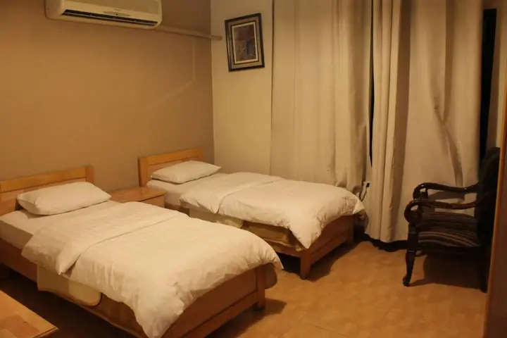 Амман: Al Ballouti Hotel Suites