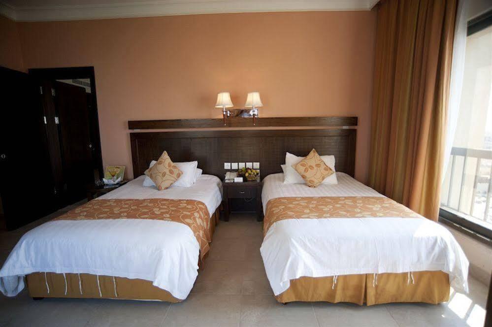 Ма-Ин: Dead Sea Spa Hotel