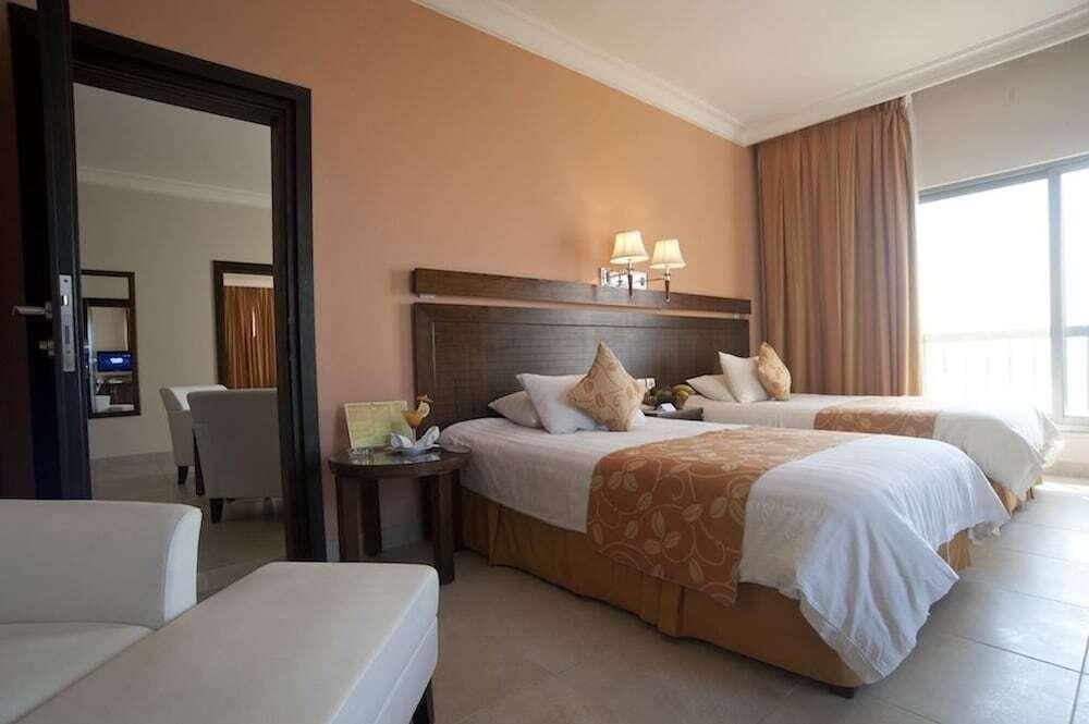 Ма-Ин: Dead Sea Spa Hotel