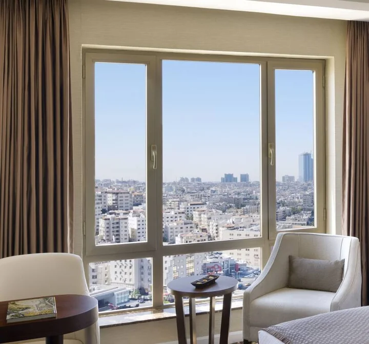 Амман: Movenpick Hotel Amman (ex Holiday Inn Amman)