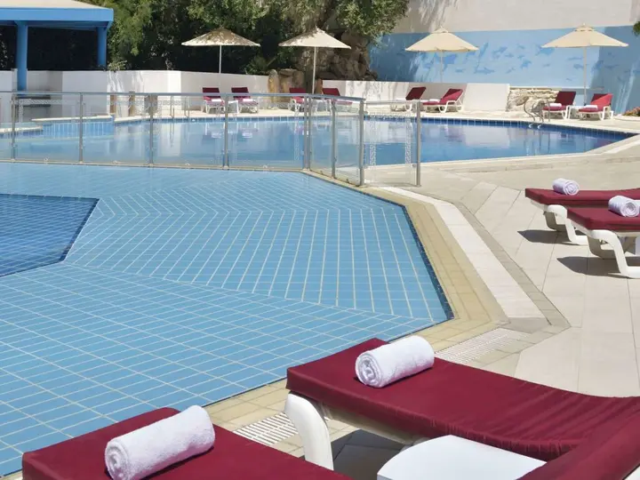Амман: Movenpick Hotel Amman (ex Holiday Inn Amman)