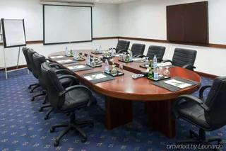 Амман: Movenpick Hotel Amman (ex Holiday Inn Amman)