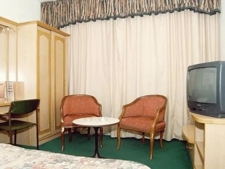 Амман: Darotel