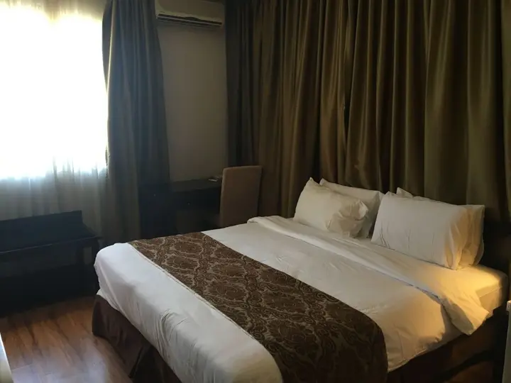 Амман: Shepherd Hotel