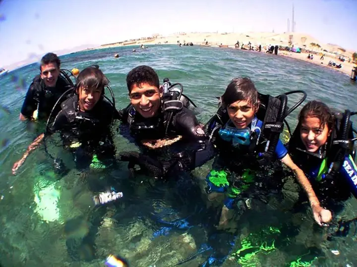Акаба: Arab Divers