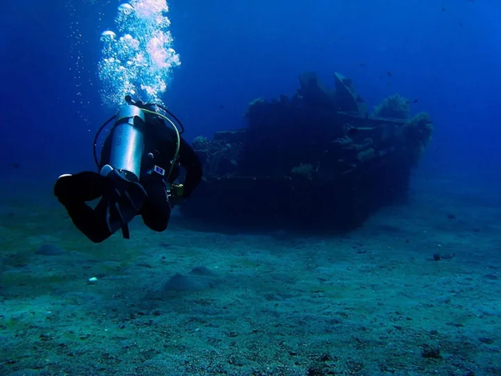 Акаба: Arab Divers