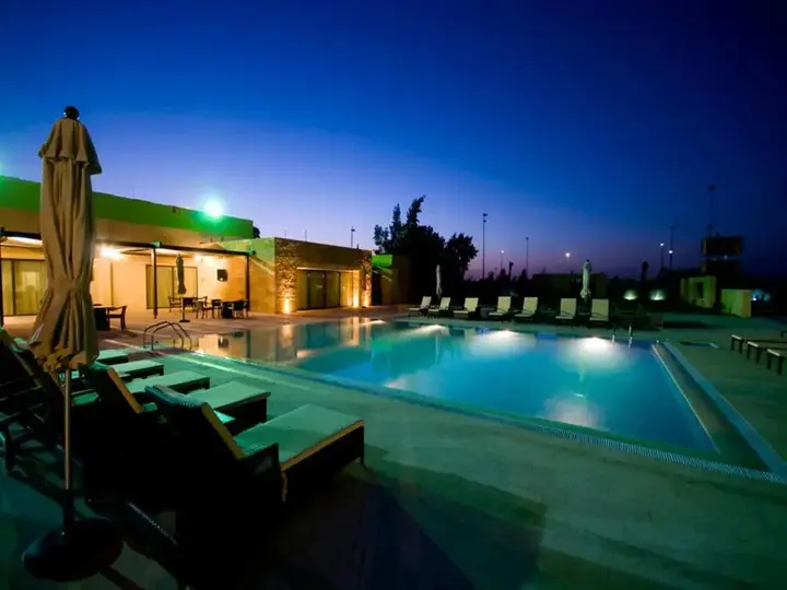Амман: Amman Airport Hotel