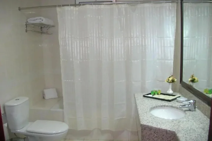 Амман: Al Thuraya Hotel Amman