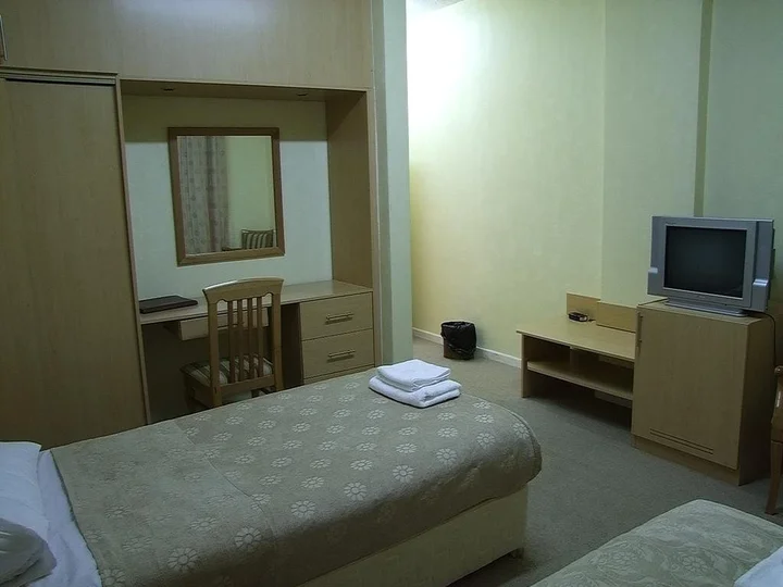 Вади-Муса: Montreal Hotel - Al Shobak