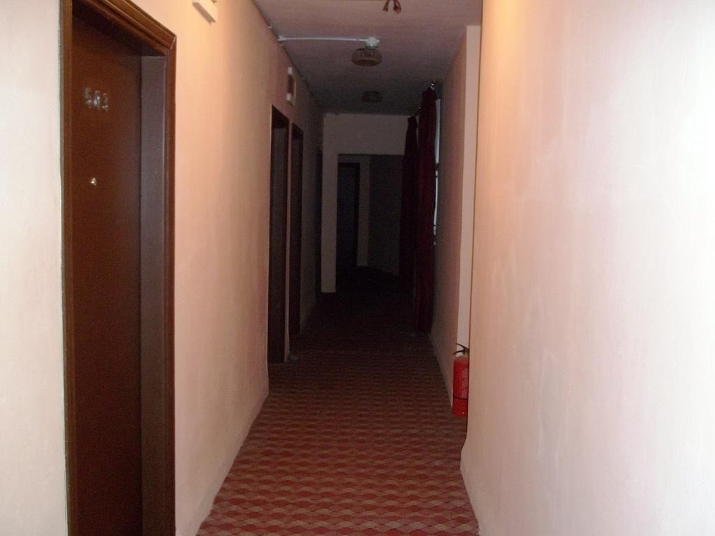 Амман: Mamaya Hotel