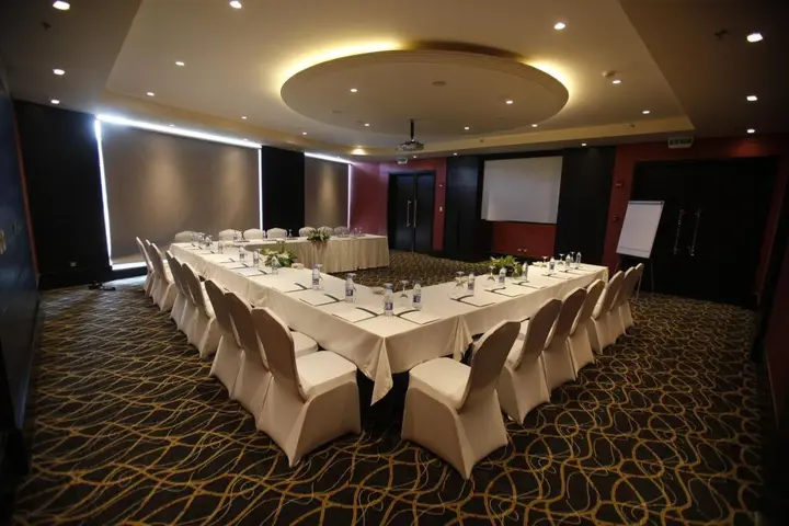 Амман: Hilton Amman