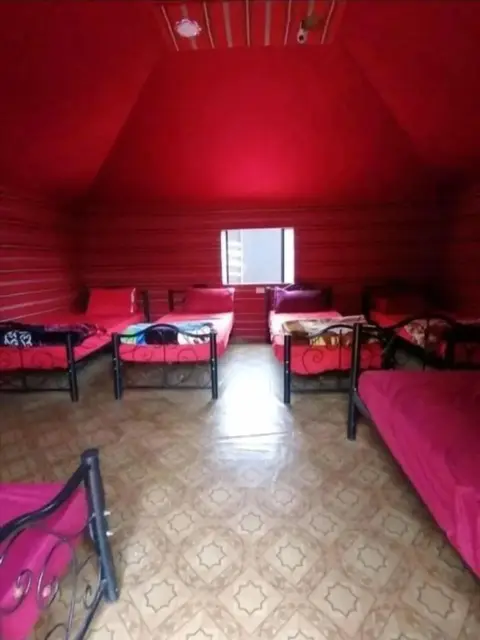 Вади-Рум: Bedouin habits tours camp
