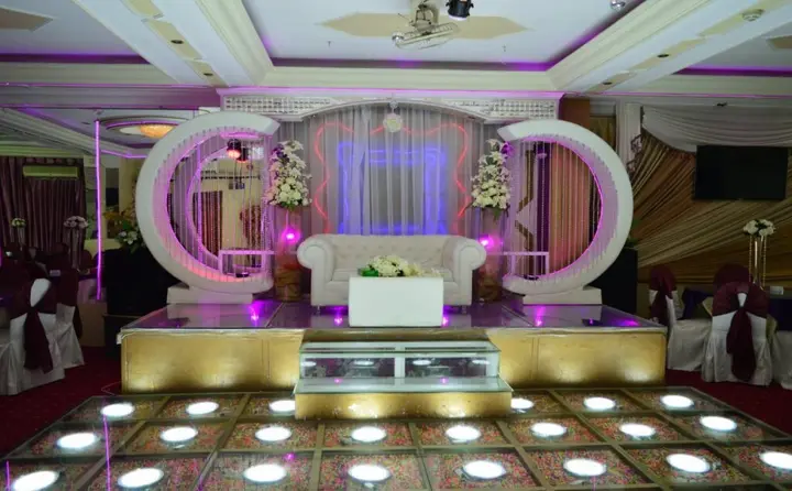 Амман: Abjar Hotel