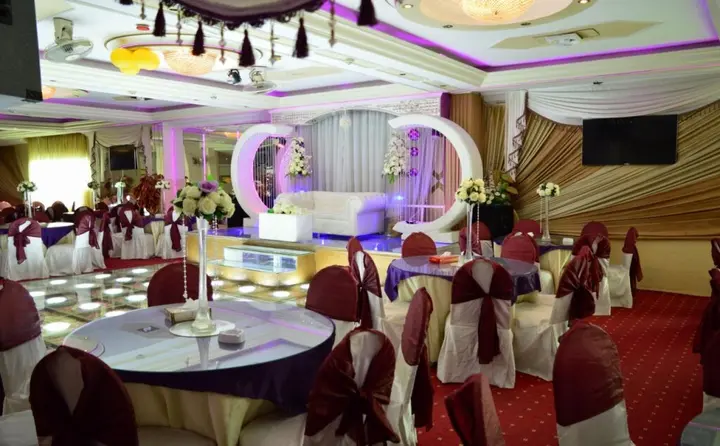 Амман: Abjar Hotel