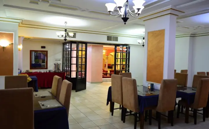 Амман: Abjar Hotel