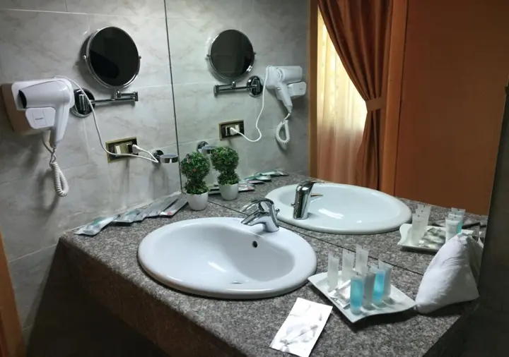 Вади-Муса: Al Anbat Midtown Hotel