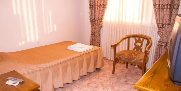 Вади-Муса: Al Anbat Midtown Hotel