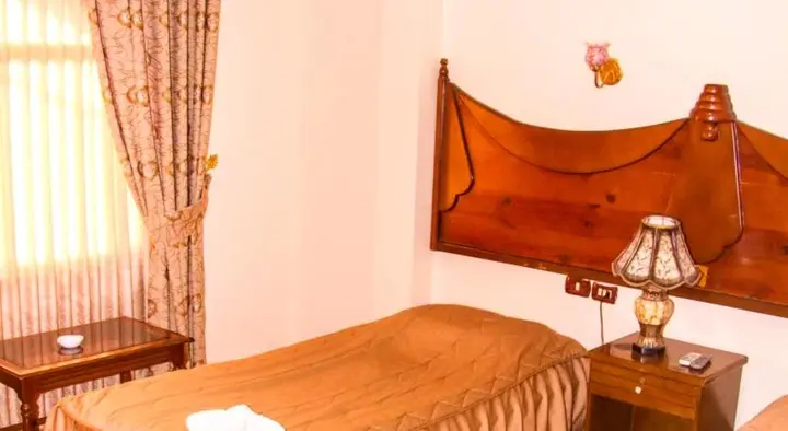 Вади-Муса: Al Anbat Midtown Hotel