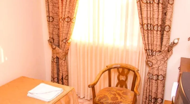 Вади-Муса: Al Anbat Midtown Hotel