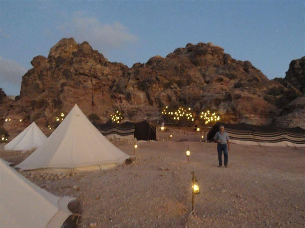 Петра: The Rock Camp