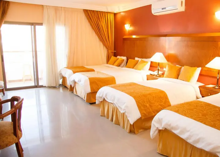 Вади-Муса: Al Anbat Hotel & Restaurant