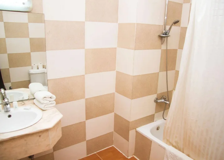 Вади-Муса: Al Anbat Hotel & Restaurant