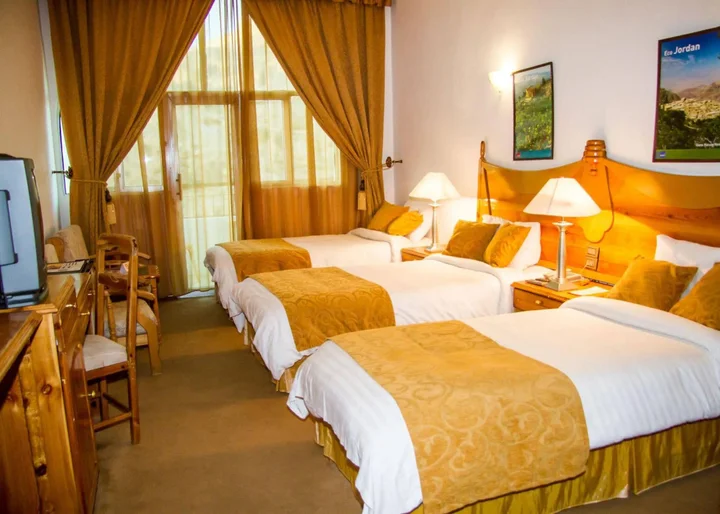 Вади-Муса: Al Anbat Hotel & Restaurant