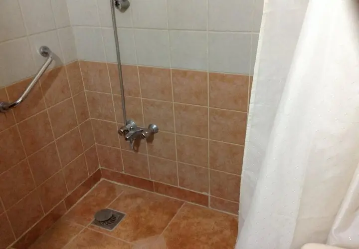 Мадаба: Queen ayola hotel