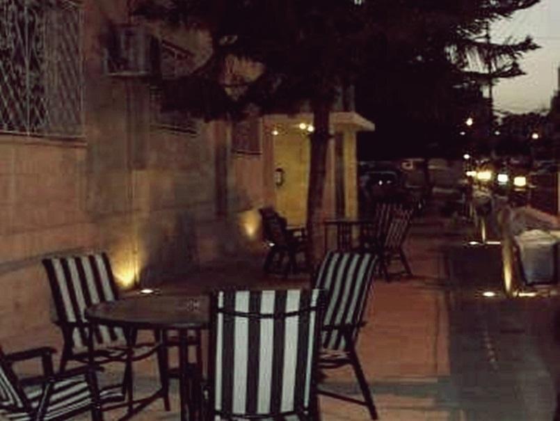Амман: Al Narjis Hotel Suites