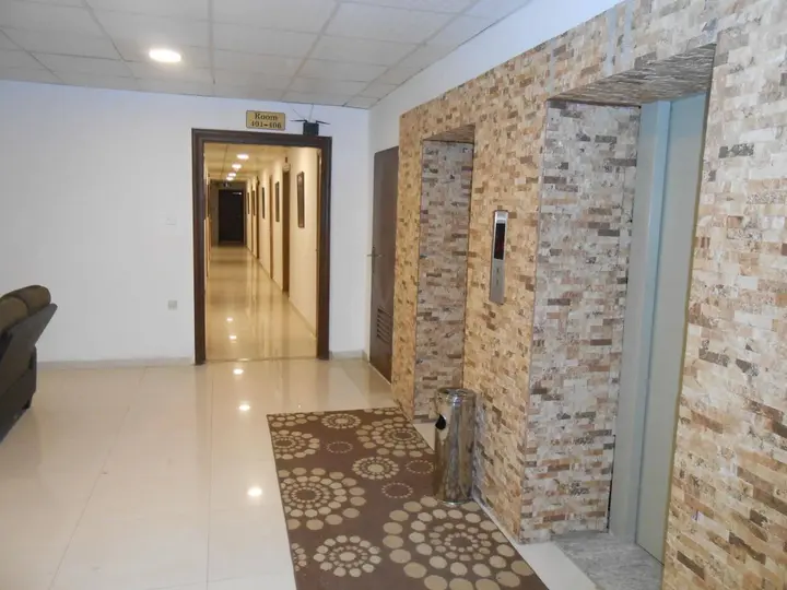 Джараш: Seven Days Hotel