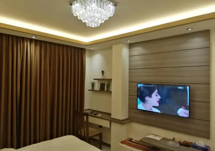 Джараш: Seven Days Hotel