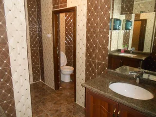 Джараш: Seven Days Hotel