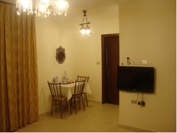 Солт: Al Nakheel Furnished Apartments