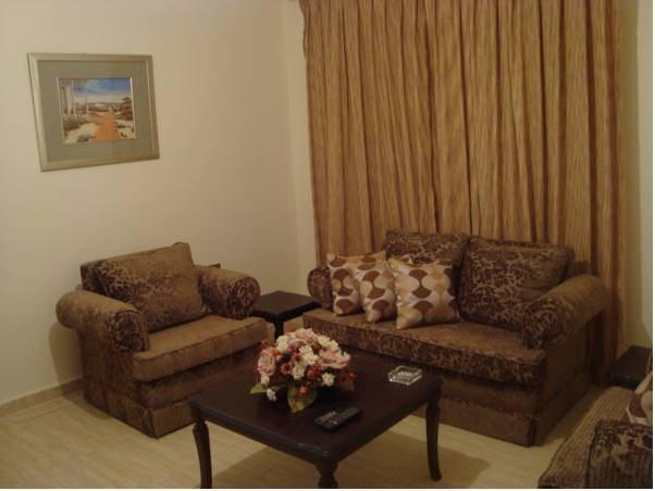 Солт: Al Nakheel Furnished Apartments