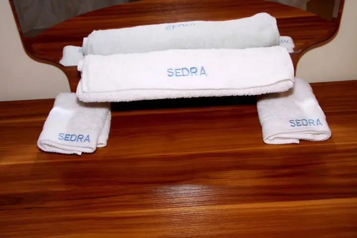 Джараш: Sedrah Hotel