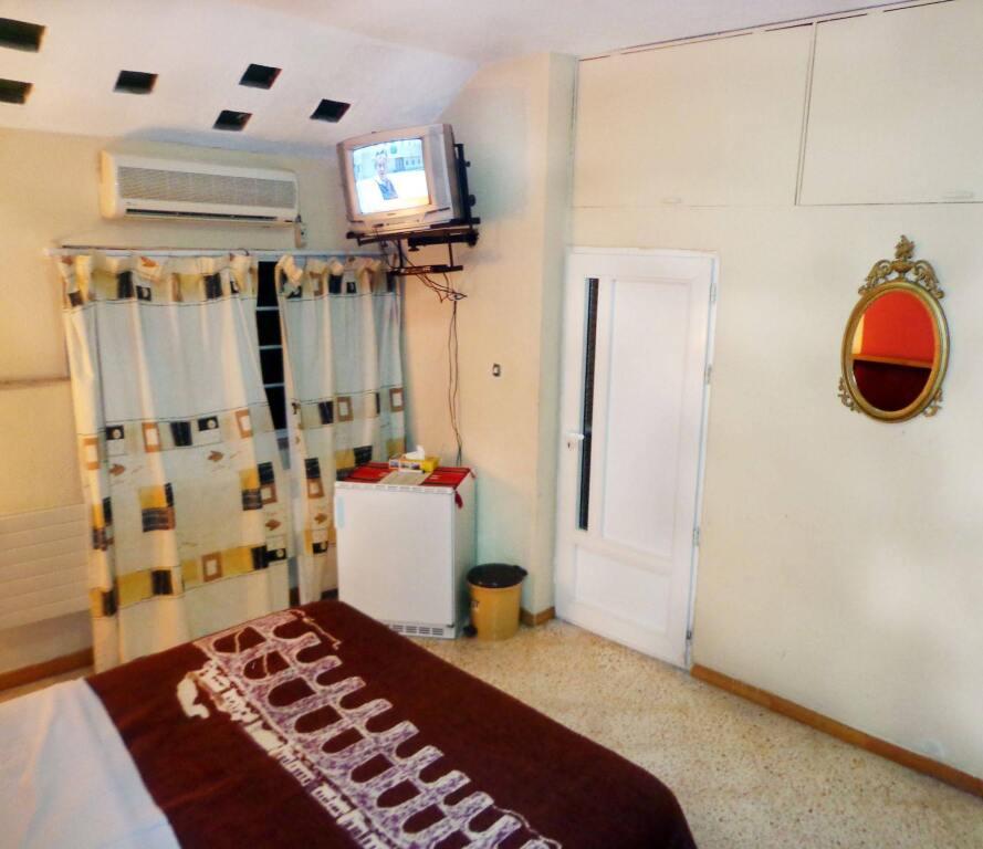 Эль-Карак: Cairwan Hotel