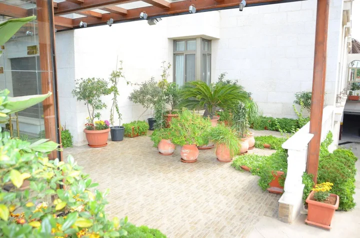 Амман: Jad Hotel Suites