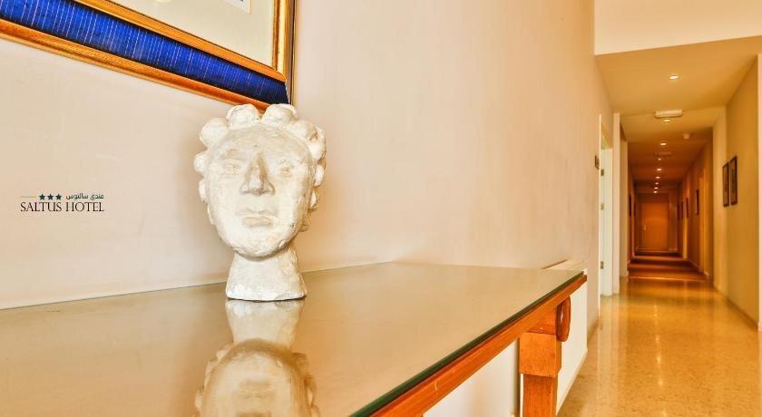 Солт: Saltus Hotel