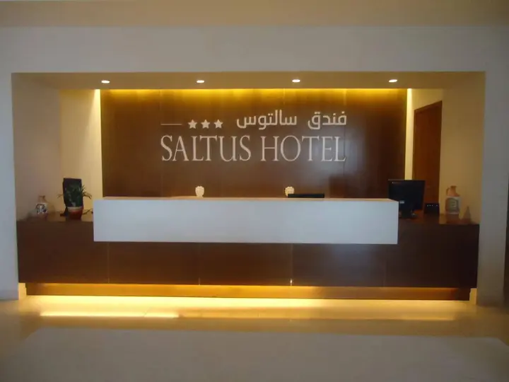 Солт: Saltus Hotel