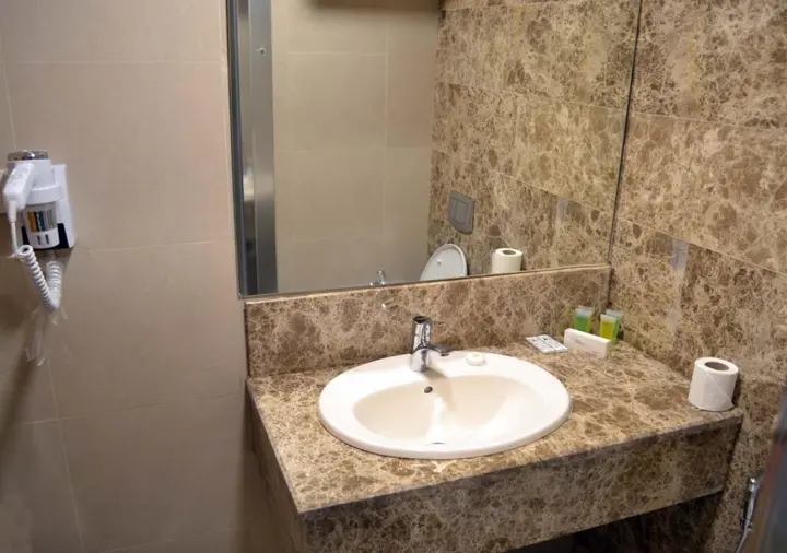 Амман: Khuttar Apartments