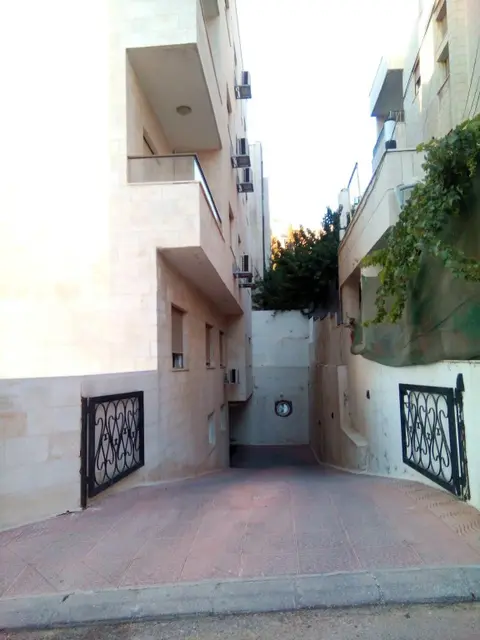 Амман: The Place Apartments