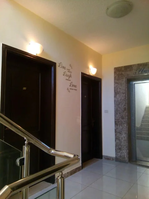Амман: The Place Apartments