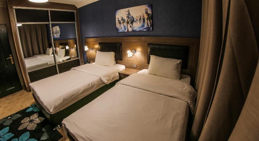 Амман: Ibiza Hotel Suites