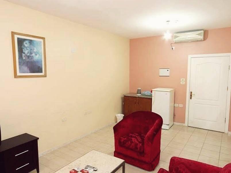 Амман: AL-Wahi Suit Apartments