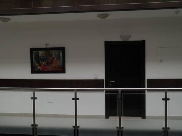 carousel image 4
