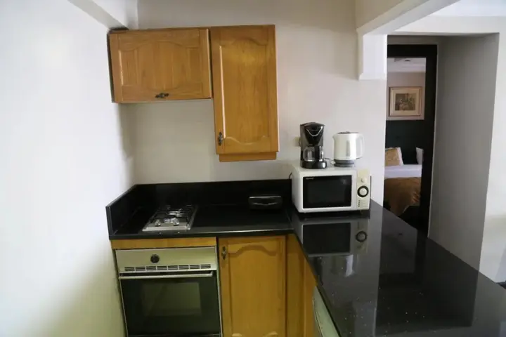 Амман: Gondola Hotel & Suites