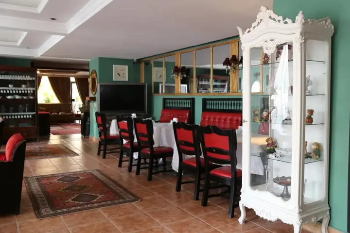 Амман: Gondola Hotel & Suites